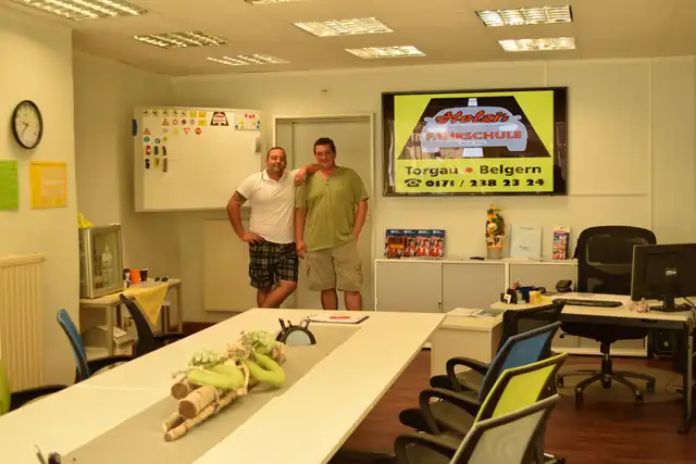 Holzis Fahrschule: Foto 3