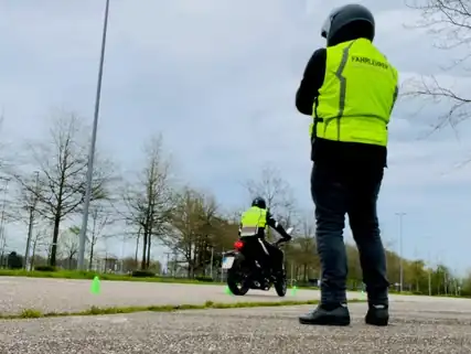 fahrwerk - die Fahrschule: Foto 4