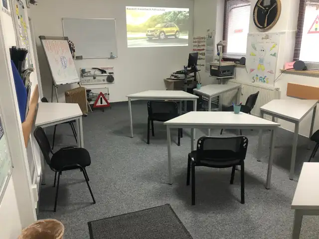 Kieselbach Fahrschule: Foto 4