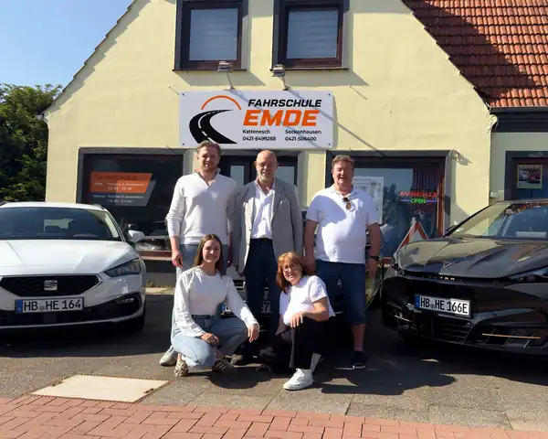 Fahrschule Hartmut Emde: Foto 2
