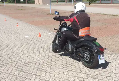 Olivers Fahrschule: Foto 1