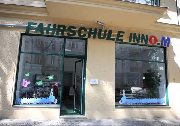 Fahrschule inno.M: Foto 1