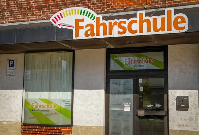 Achim Emmermann Fahrschule: Foto 4