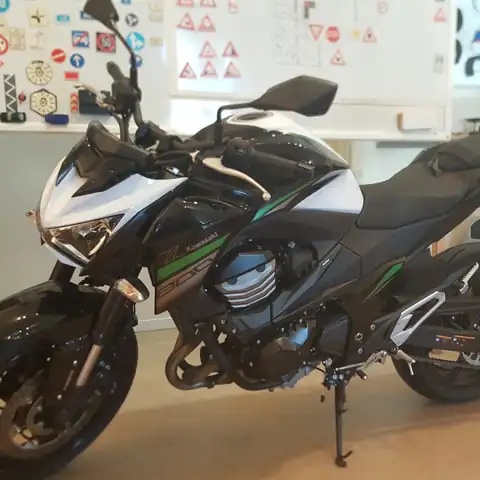 Fahrschule Galaxy: Foto 3