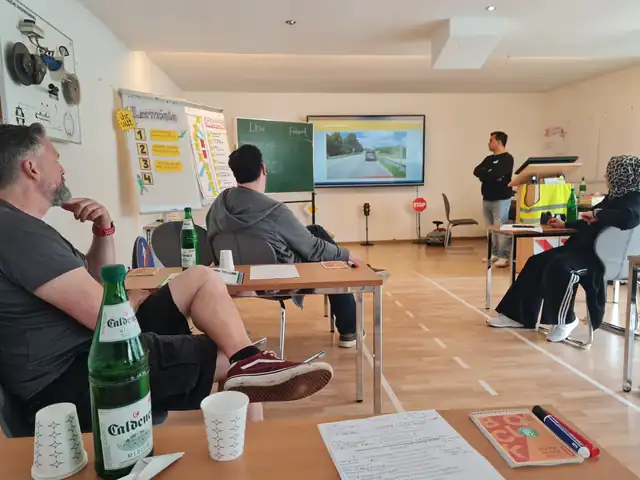 Fahrschule Zack: Foto 4
