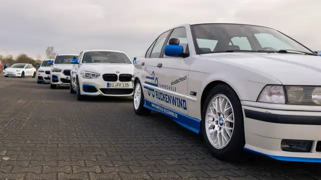 Fahrschule Rückenwind Ost: Foto 2