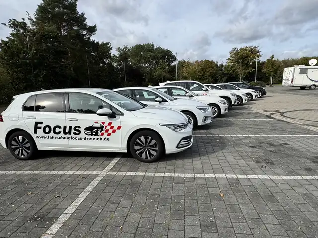 Fahrschule Focus Dreieich: Foto 1