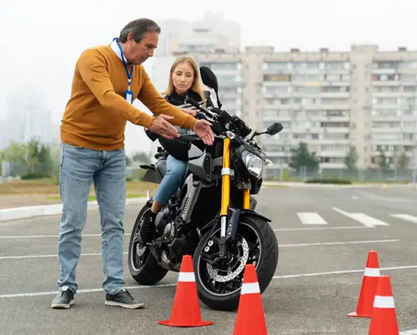 Fahrschule Simple-Drive: Foto 4