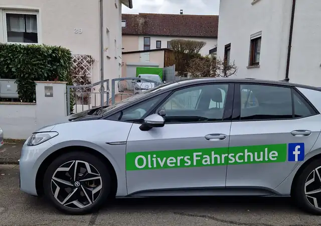 Olivers Fahrschule Messel: Foto 3
