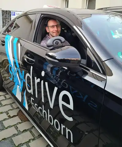 Skydrive Fahrschule: Foto 1