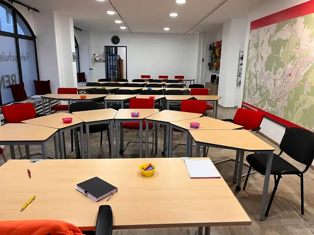 Richard Renoth Fahrschule e.K: Foto 4