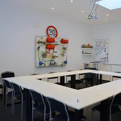 Fahrschule Jens Neumann: Foto 1