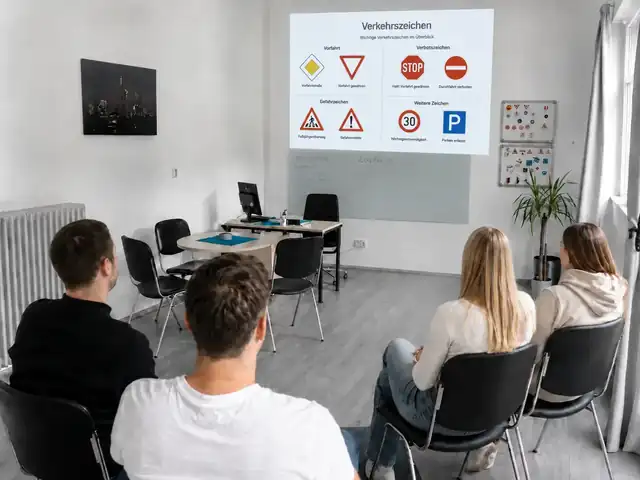 Drive Academy-Fahrschule Logothetis: Foto 3