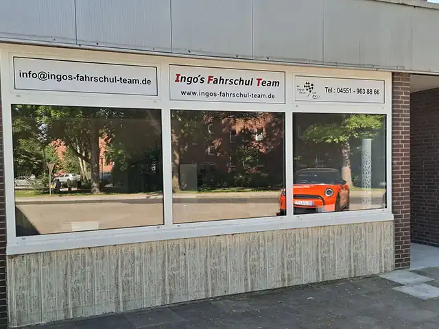 Ingos Fahrschul Team: Foto 4