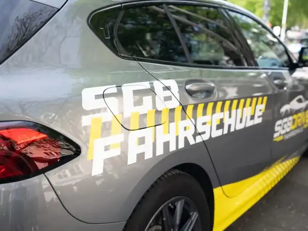 SG8 Drive Fahrschule GmbH: Foto 4