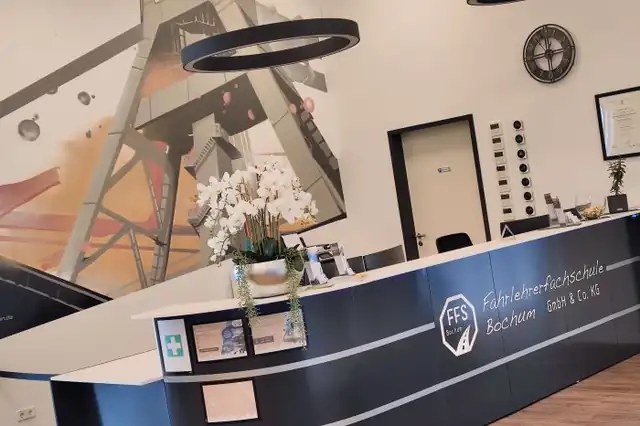 Fahrlehrerfachschule Bochum GmbH & Co. KG: Foto 2