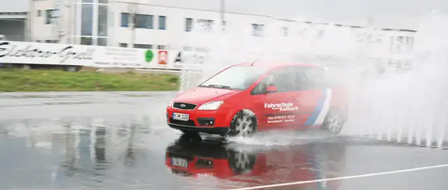 Fahrschule Kallbach: Foto 3