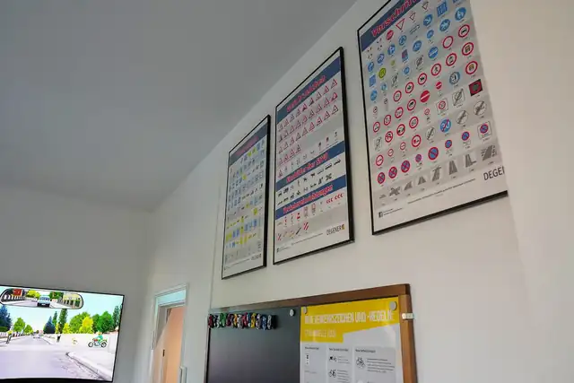 Fahrschule in den Quadraten: Foto 4