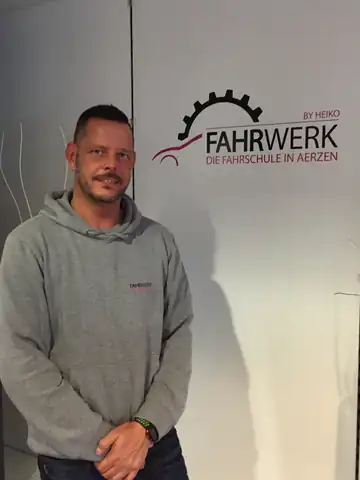 Fahrwerk Fahrschule: Foto 1