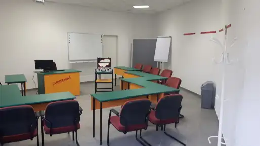 Losleben Peter Fahrschule: Foto 2