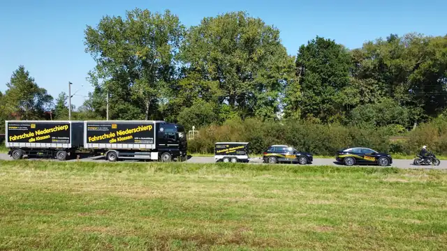 Fahrschule Niederschierp: Foto 3
