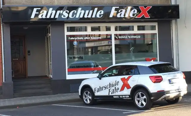 Fahrschule FaleX: Foto 1