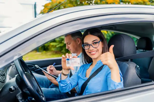 Fahrschule T8 in Bad Vilbel: Foto 1