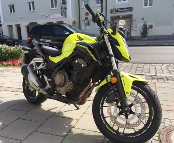 Fahrschule Driverspace: Foto 1