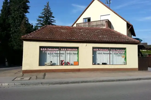 S.O.S. Fahrschule: Foto 4