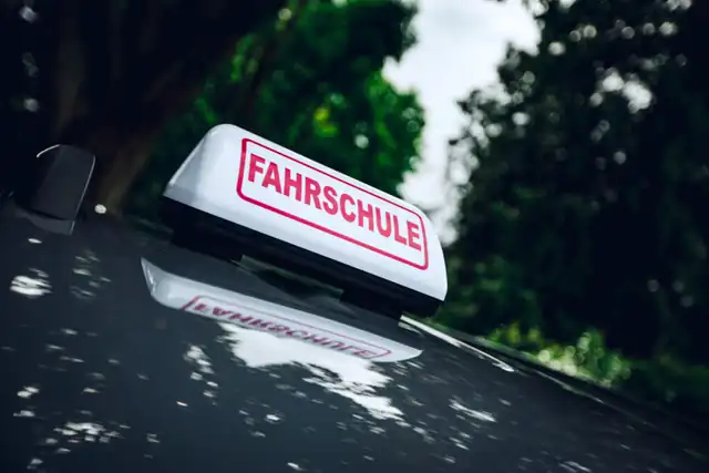 Falex Fahrschule: Foto 5