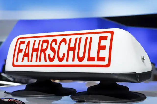 Fahrschule Emberger - Wiesbaden: Foto 2