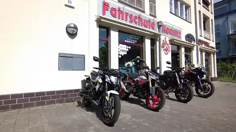 Fahrschule Koenitz: Foto 1