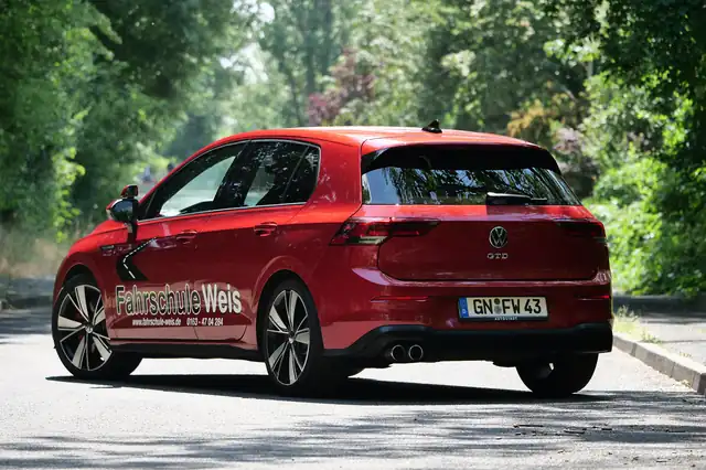 Weiss Fahrschule: Foto 2