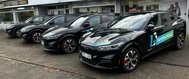 Fahrschule L3 GmbH: Foto 2