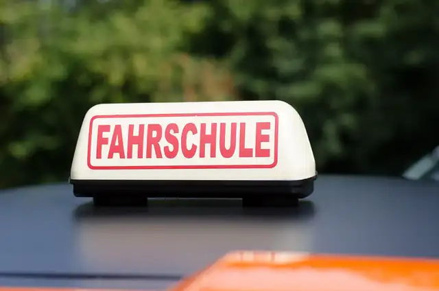 Fahrschule Fuller: Foto 3