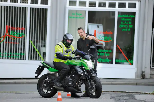 Fahrschule Assen: Foto 2