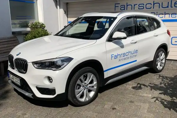 Bicher Annette Fahrschule: Foto 3