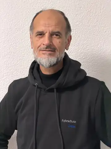 Fahrschule Ihsan Güler GmbH: Foto 2