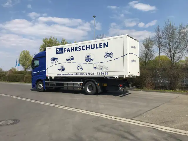 Peter's Fahrschulen GmbH: Foto 4