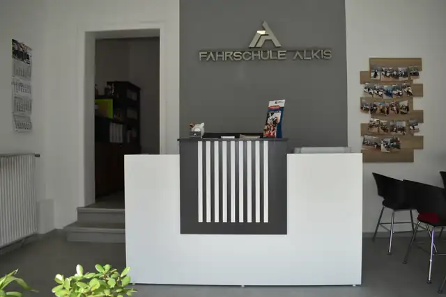 Fahrschule Alkis: Foto 3