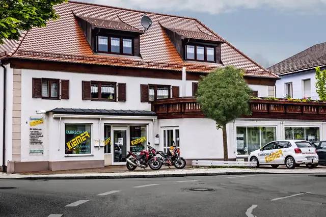 Fahrschule Anton Kiemer: Foto 2