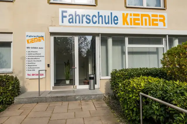 Fahrschule Anton Kiemer: Foto 3