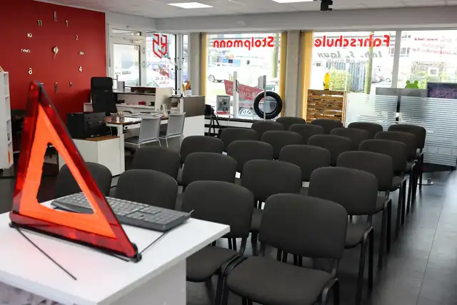 Fahrschule Stolpmann: Foto 1